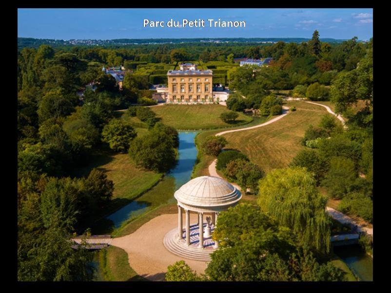 Au Petit Trianon Bleu Apartment Versailles Exterior foto